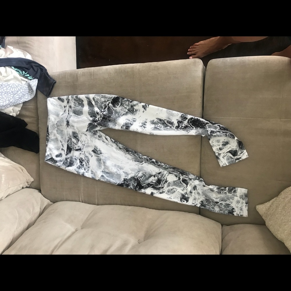 Marble workout pants